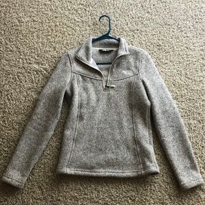 North face quarter zip
